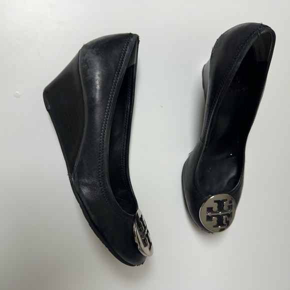 Tory Burch Black Leather Wedge - Picture 7 of 15